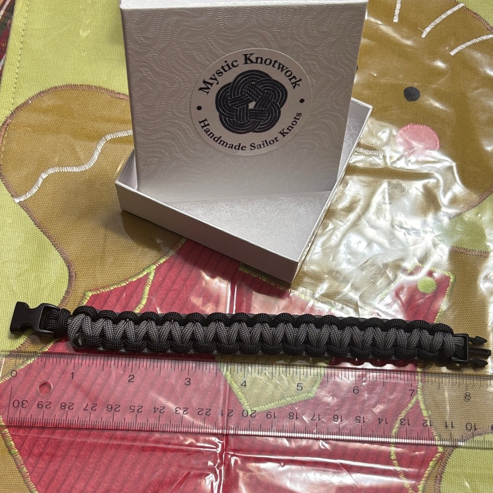 Mystic Knotwork Black and Gray Paracord Bracelet
